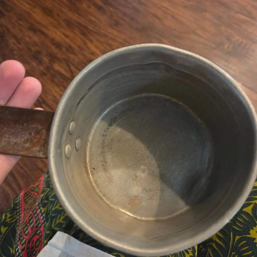 Vintage Enterprise Quality Aluminum Small Saucepan Rustic Farmhouse Decor 10.5in